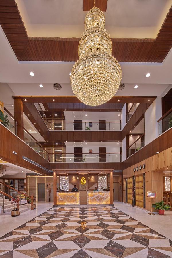 Shivas Galaxy Hotel Devanahalli Exteriör bild