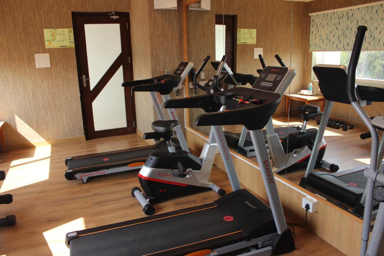 Shivas Galaxy Hotel Devanahalli Exteriör bild
